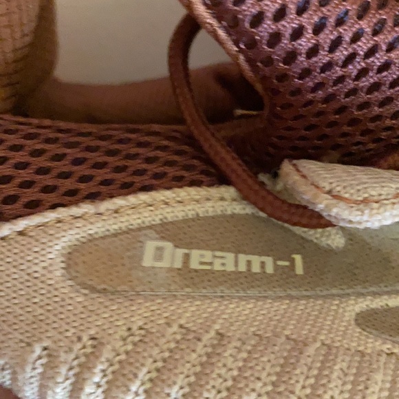 New sneakers good Quality - Picture 4 of 5